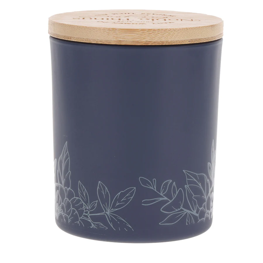Lavender Breeze Scented Candle - Proverbs 31:29 - Image 2