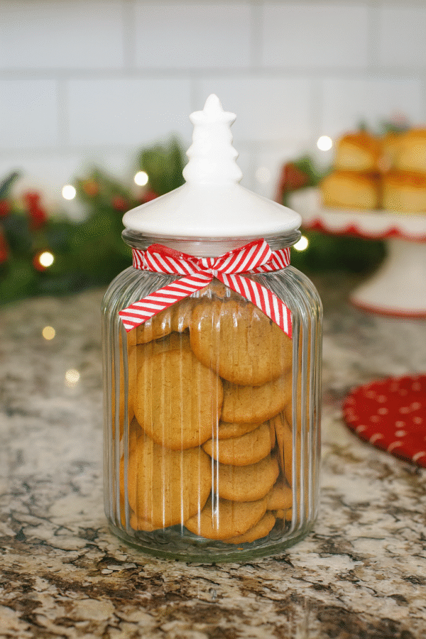 Christmas Medium Glass Jar  – Festive Candy Storage - Image 2