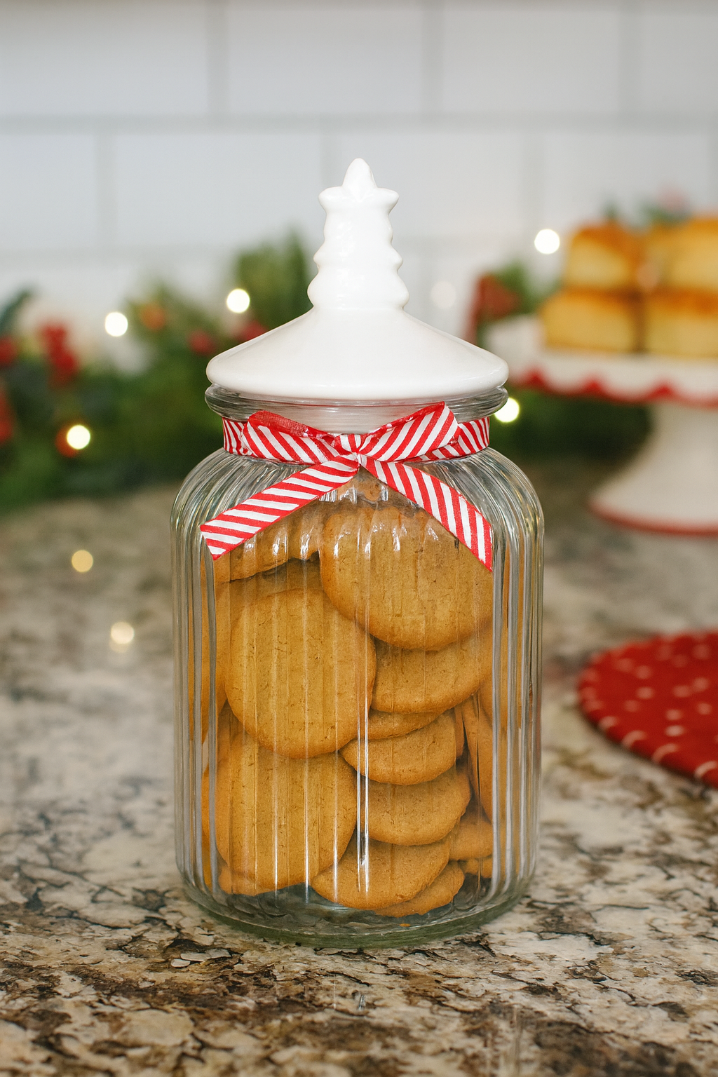 Christmas Medium Glass Jar  – Festive Candy Storage - Image 2